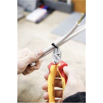 Wiha Professional electric diagonal cutters with DynamicJoint® 180 mm, 7" (43340)