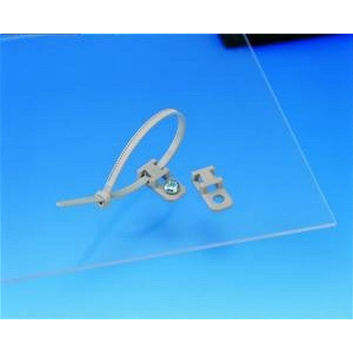 Cable tie mount for screw fixation CTAM2-PEEK-GY 100pcs. HellermannTyton